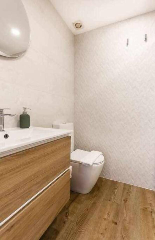 Precioso Apartamento En El Centro De Nerja Bagian luar foto
