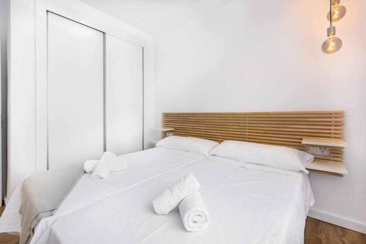 Precioso Apartamento En El Centro De Nerja Bagian luar foto