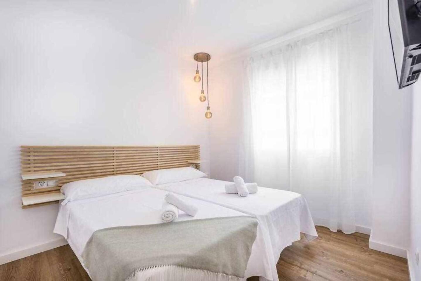 Precioso Apartamento En El Centro De Nerja Bagian luar foto
